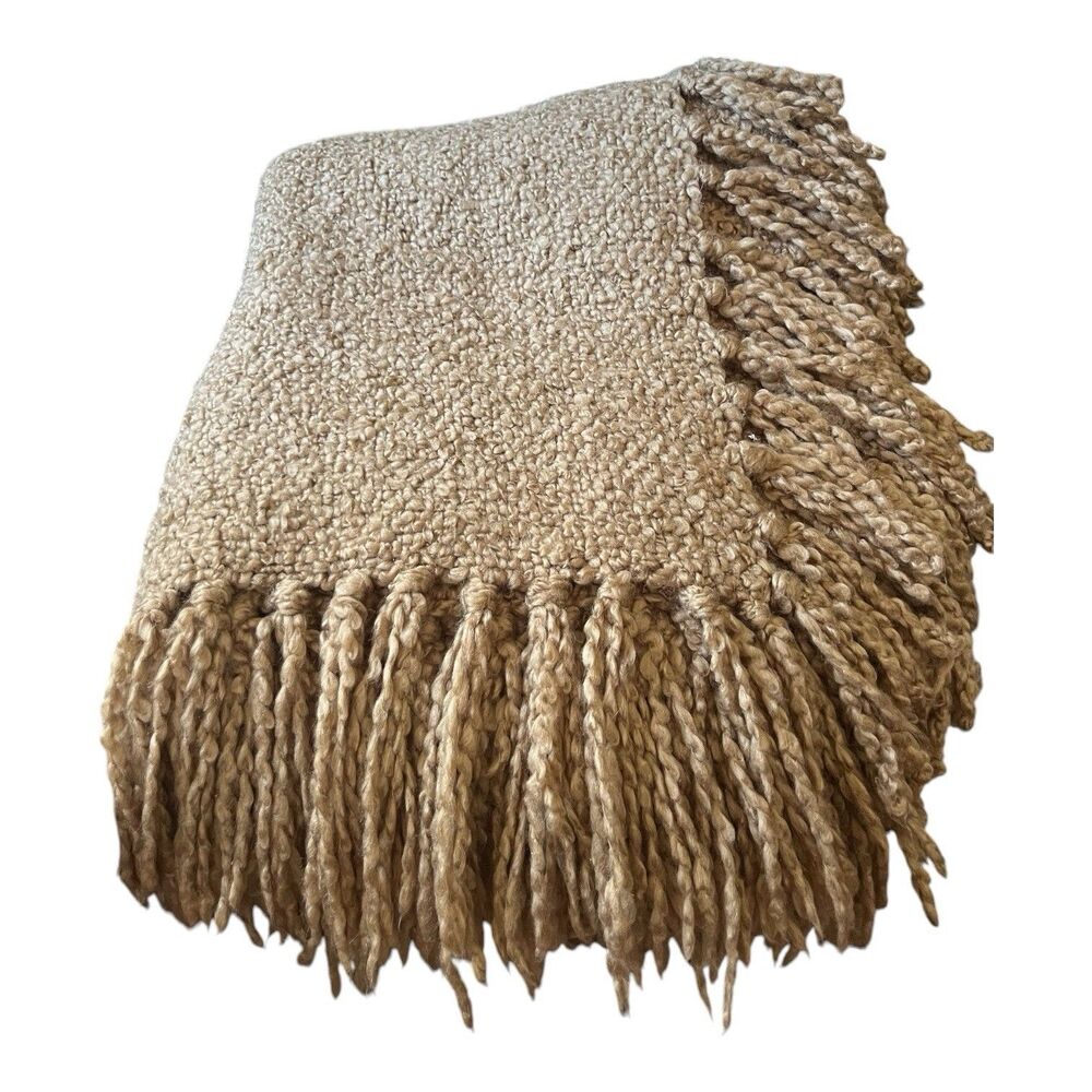 Pottery Barn  Throw Blanket Soft Comfy Fringe Dreamy Handwoven 50 x 60" READ